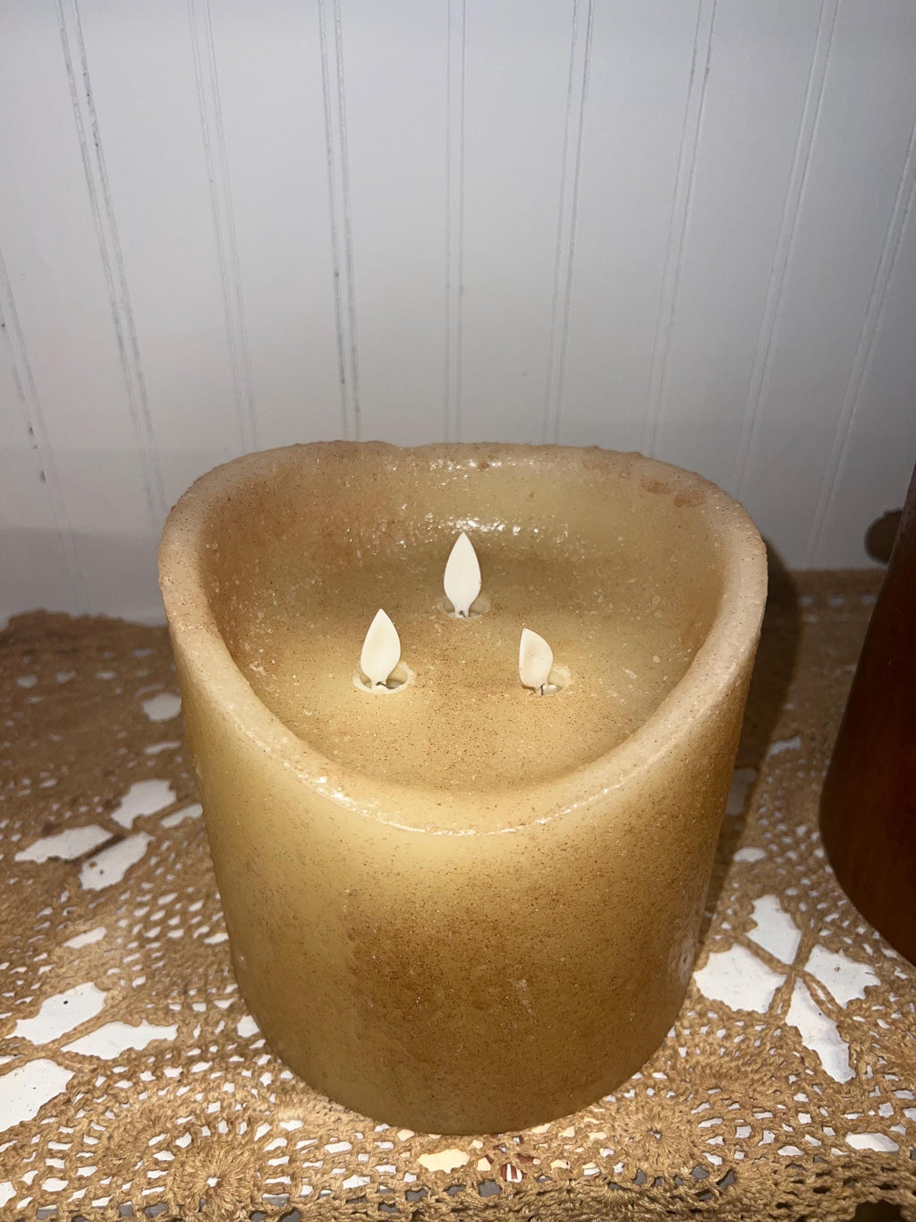 6"x6" triple flame moving flame timer candle