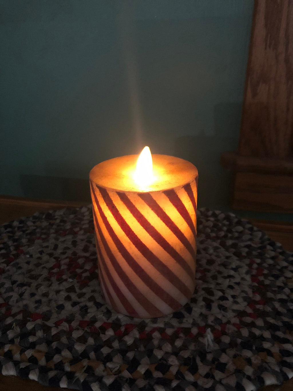 3"x4” Moving flame battery operated timer spiral candy cane pillar