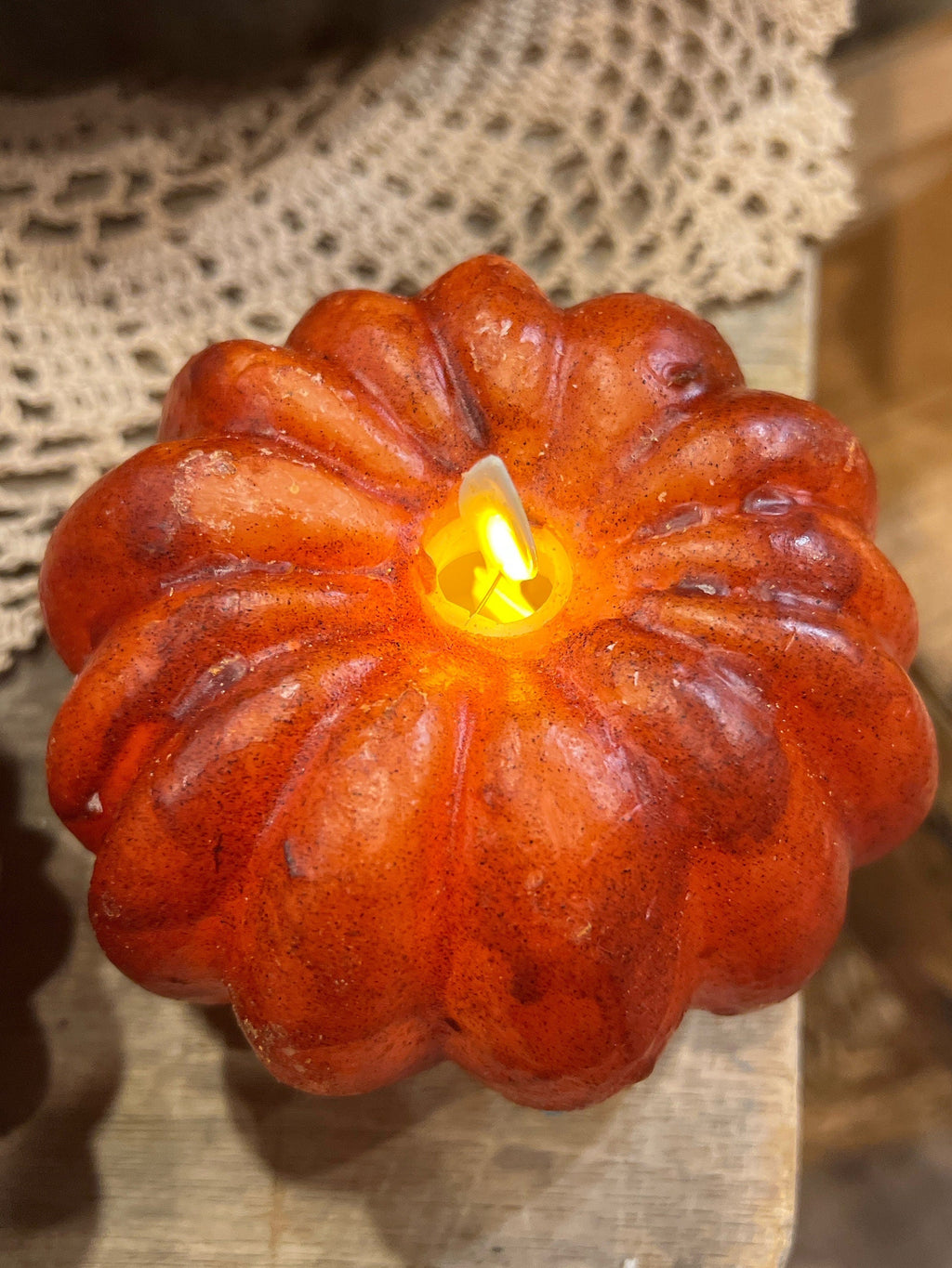 4"x4” Moving flame battery operated timer pumpkin candle
