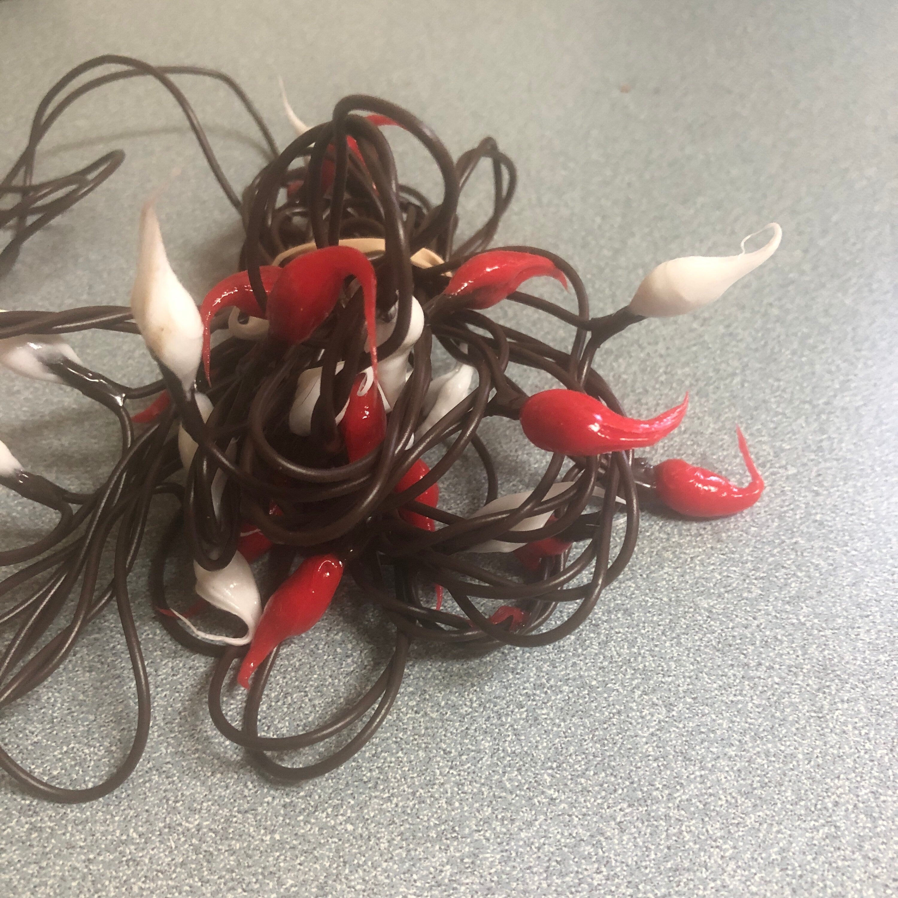 Battery operated timer hand dipped rice lights "red & white"