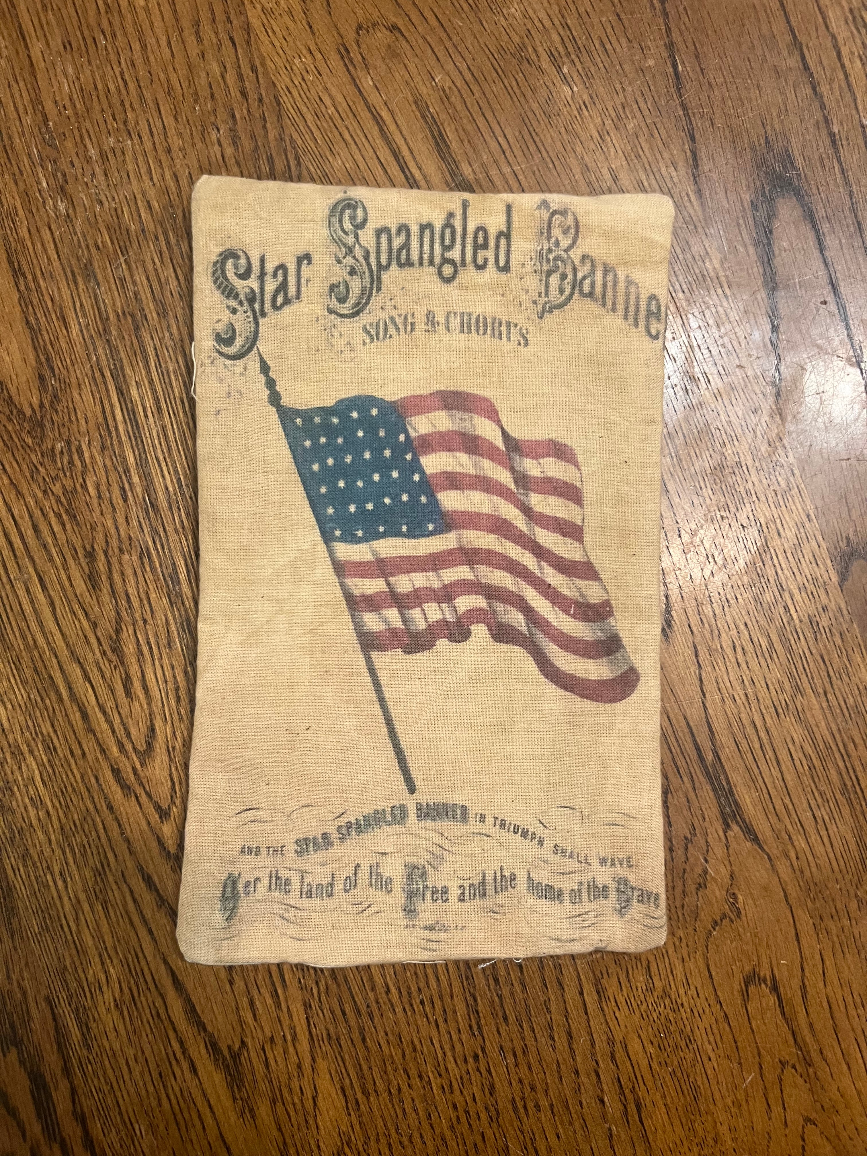 Primitive Americana pillow tuck