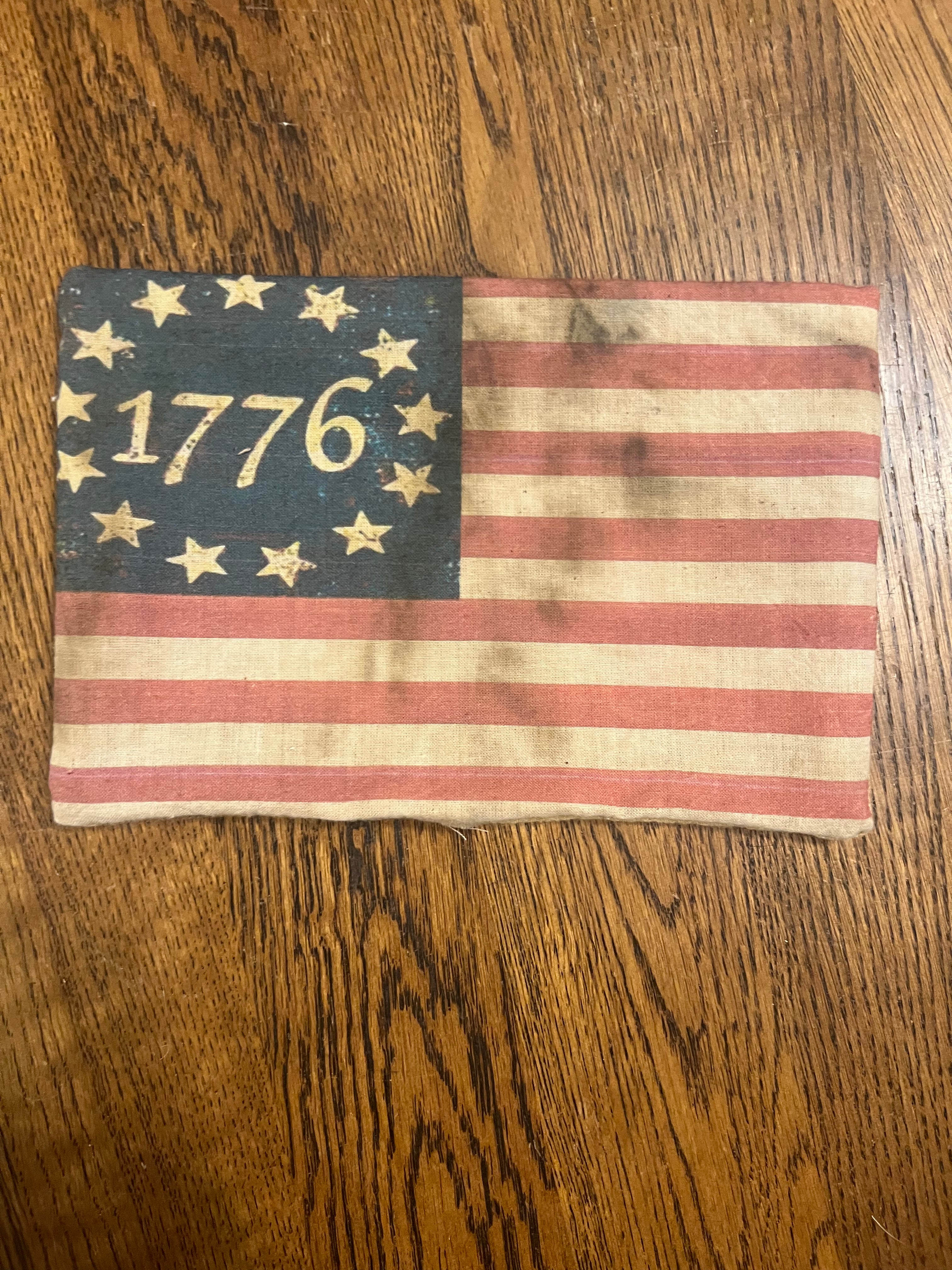 Primitive Americana pillow tuck