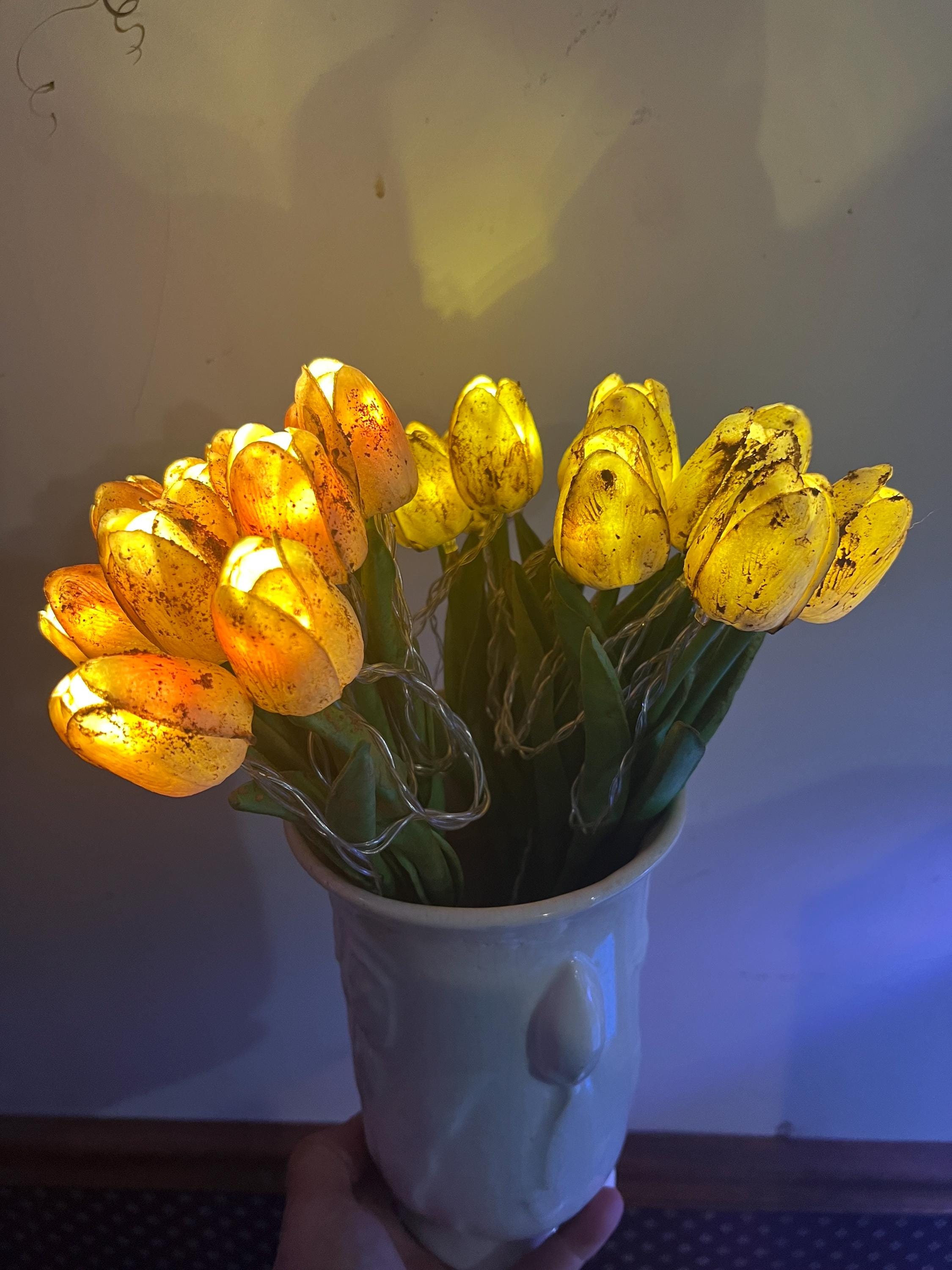 12” lighted battery primitive grungy dyed set of tulips